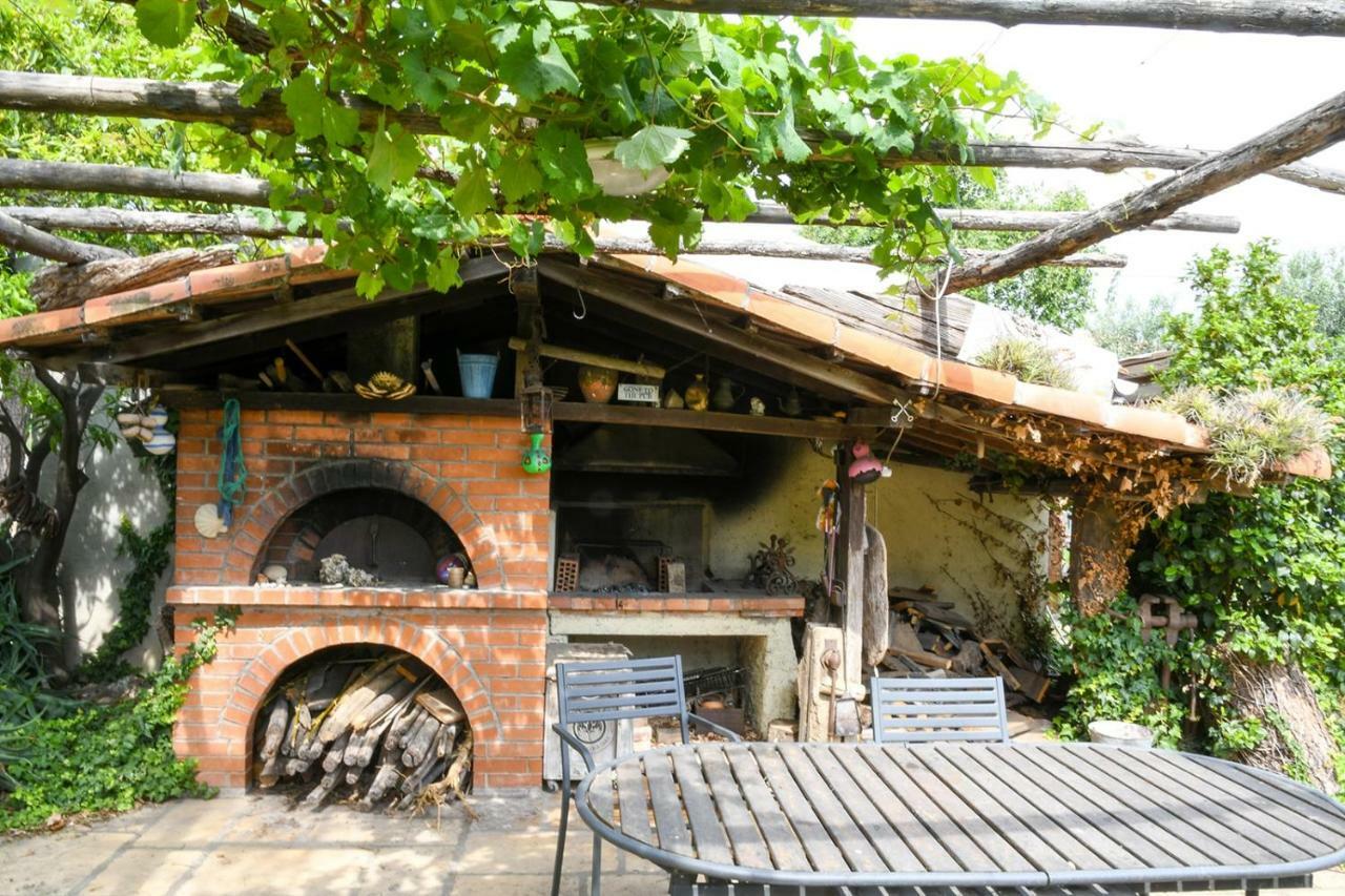 Casa Zafferano Guest House Albenga Ngoại thất bức ảnh