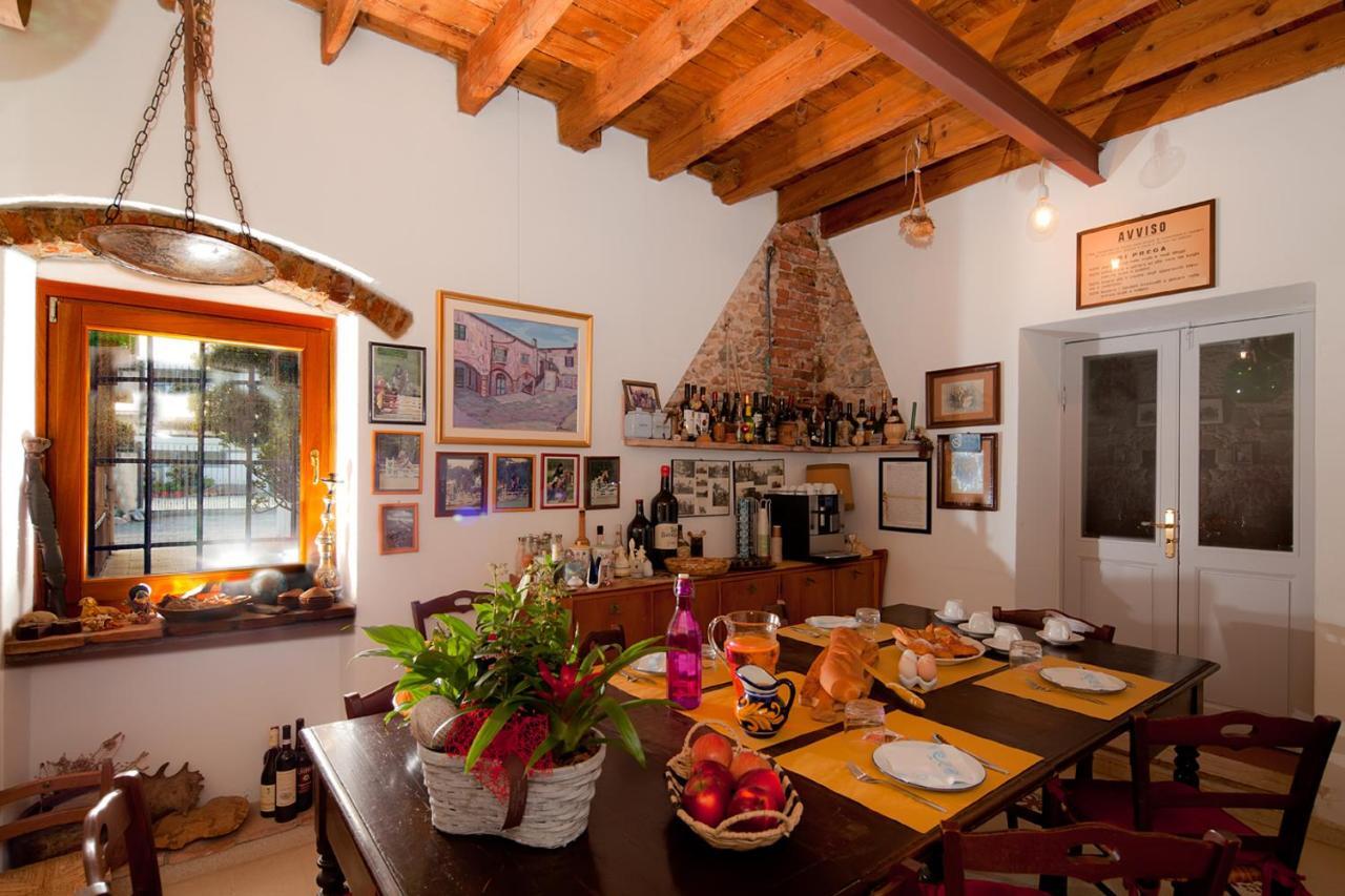 Casa Zafferano Guest House Albenga Ngoại thất bức ảnh